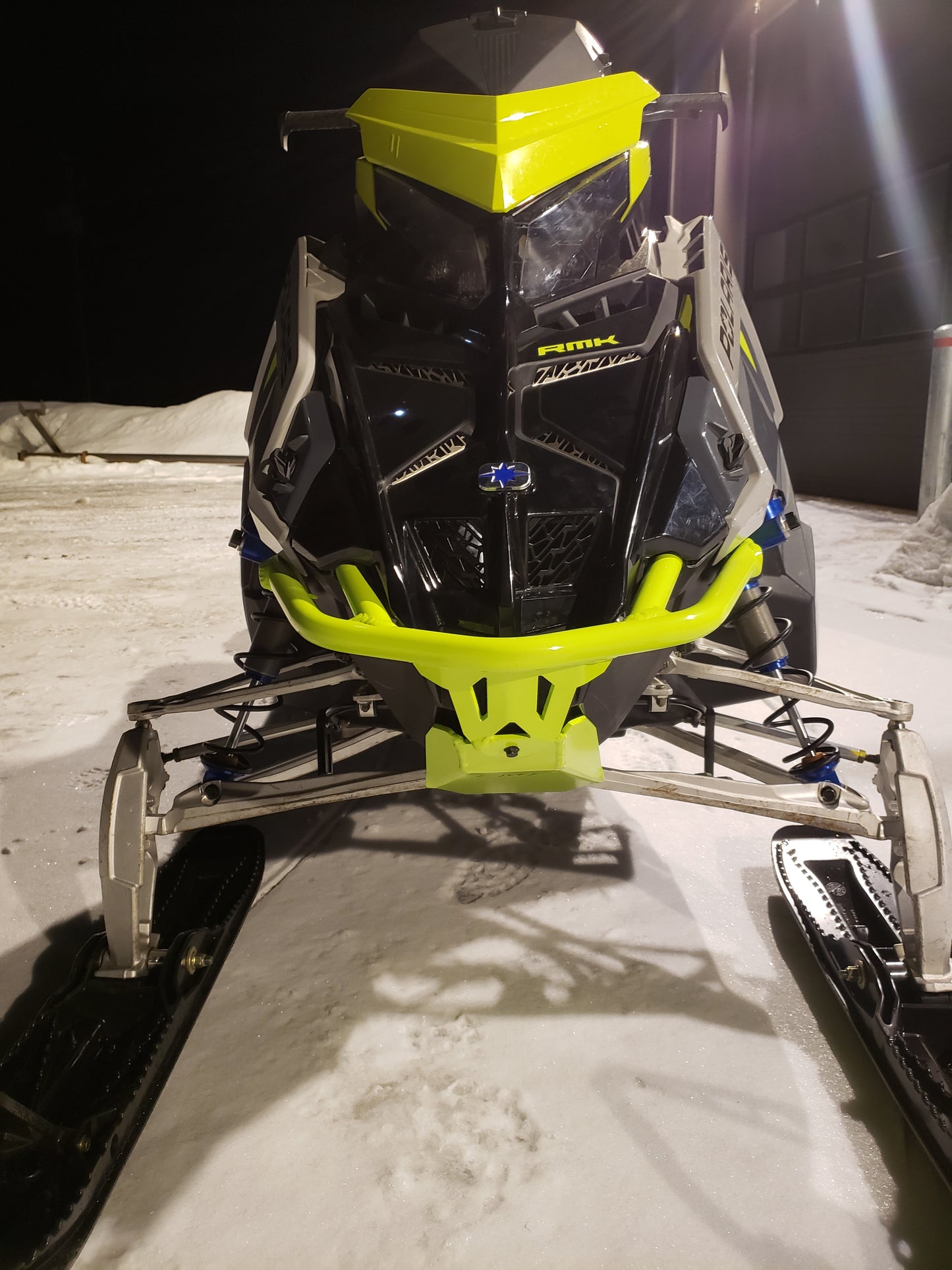 Bumper avant Polaris Matryx